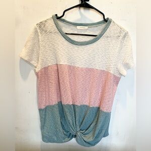 Woman’s Entito short sleeve blouse multi colored Size Medium